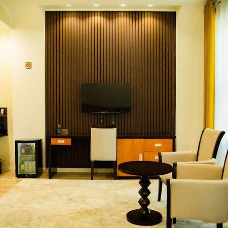 Hotel Zhibek Zholy Chimkent Extérieur photo